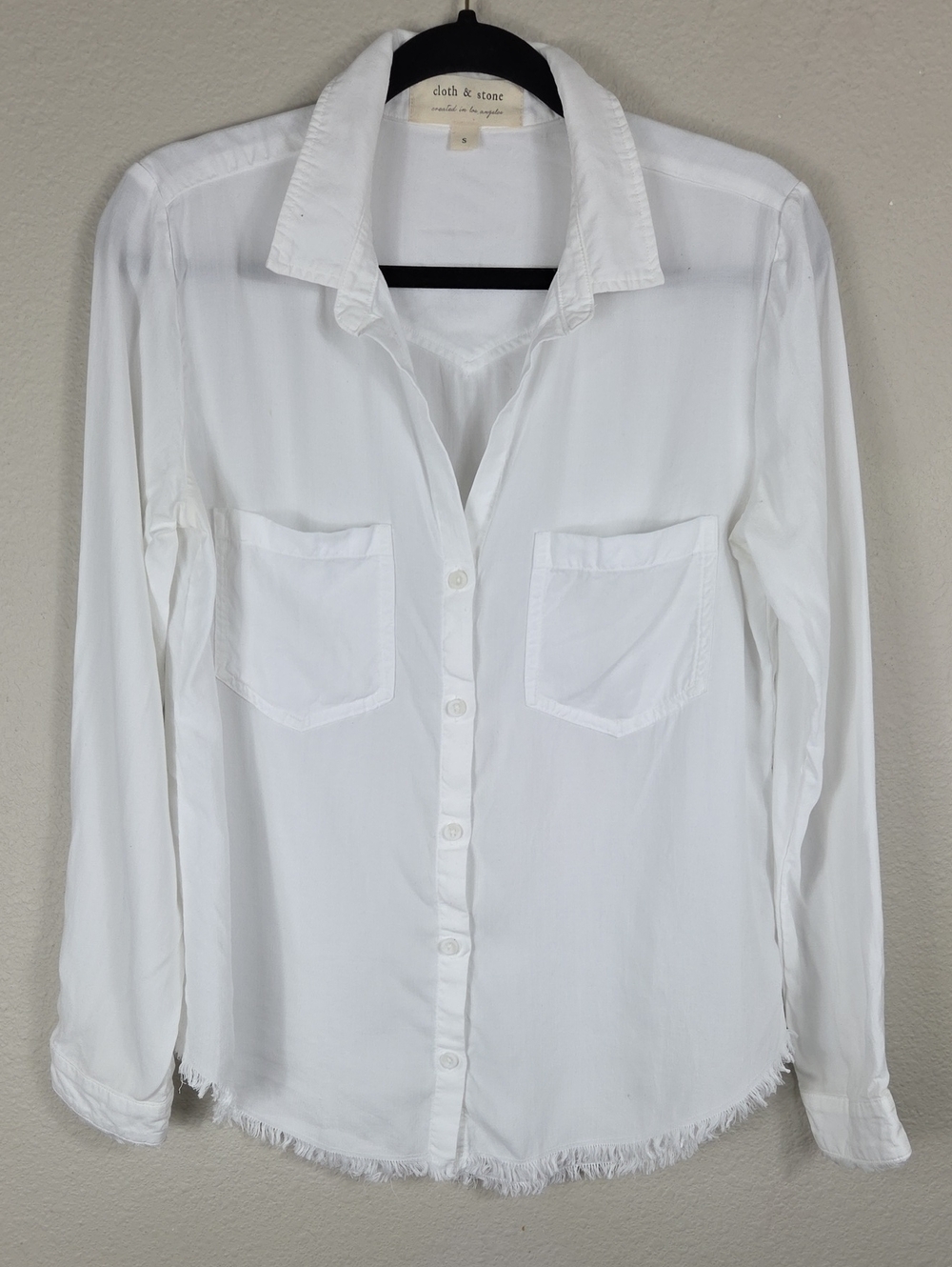 Cloth & Stone White Button Down Shirt Long Sleeve Frayed Hem Size Small